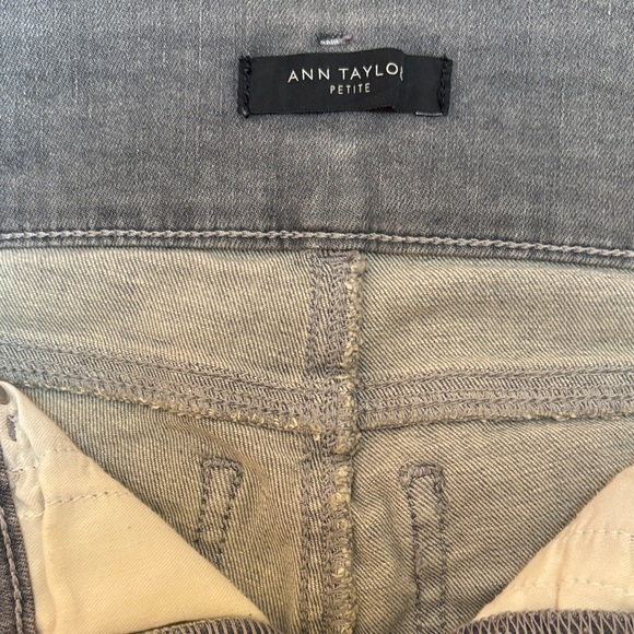 Ann Taylor Petite Women's The Skinny Grey Jeans - Picture 2 of 5